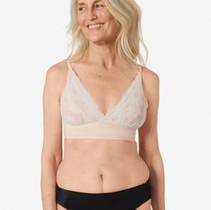 Ruby Ribbon Lace Second Skin Demiette size 44